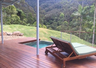 1st cabin complete & awaiting guests